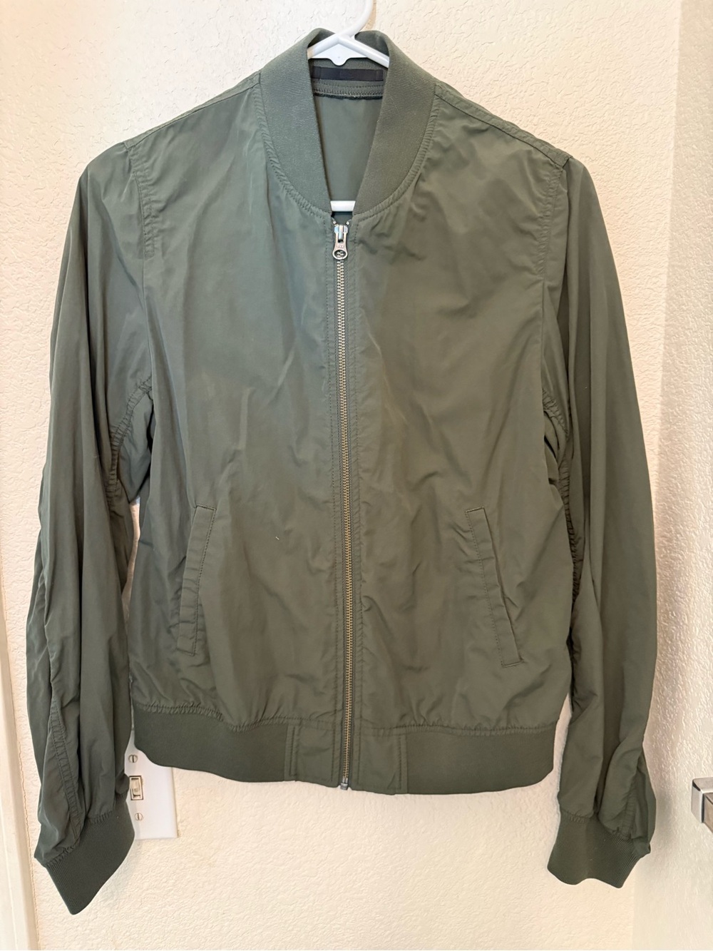 Uniqlo Olive Green Women's Bomber Jacket